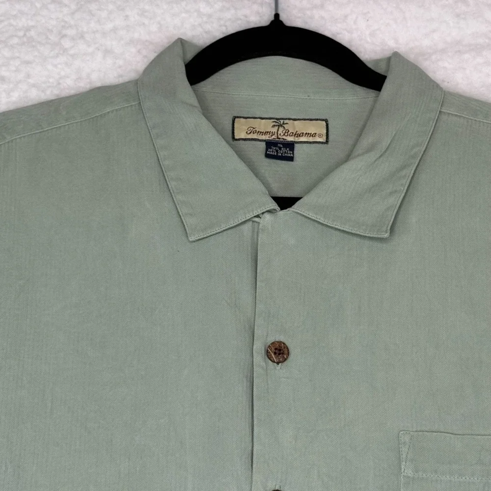 Tommy Bahama Men's Silk Blend Shirt XL Sage Green Relaxed Fit
